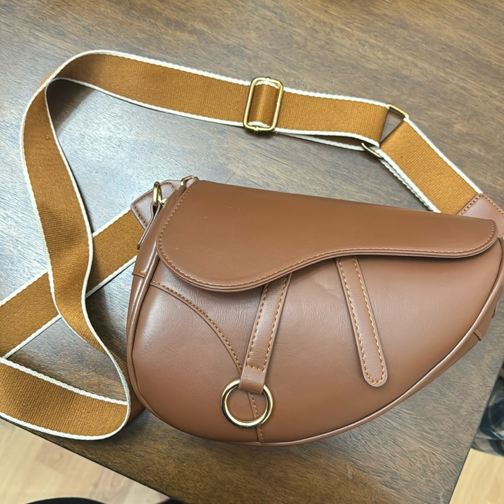 JBB Women Saddle Shoulder Bag